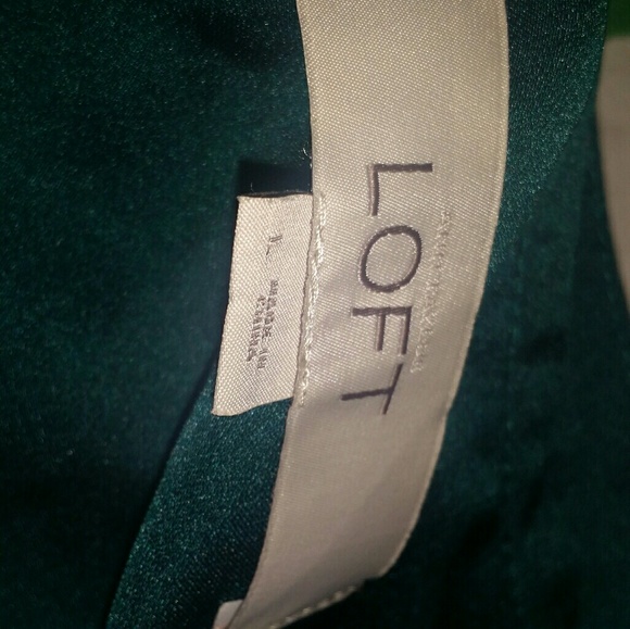 Green blouse - Picture 3 of 3